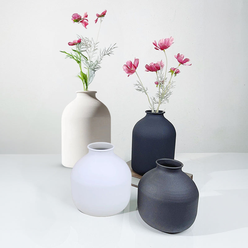 Matte Black or White Metal Vase: For Dried Flowers, Wedding Gifts, and Home Decor