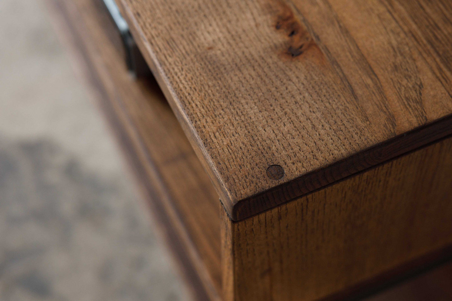 Rich Dark Finish Maple And Steel Media Center