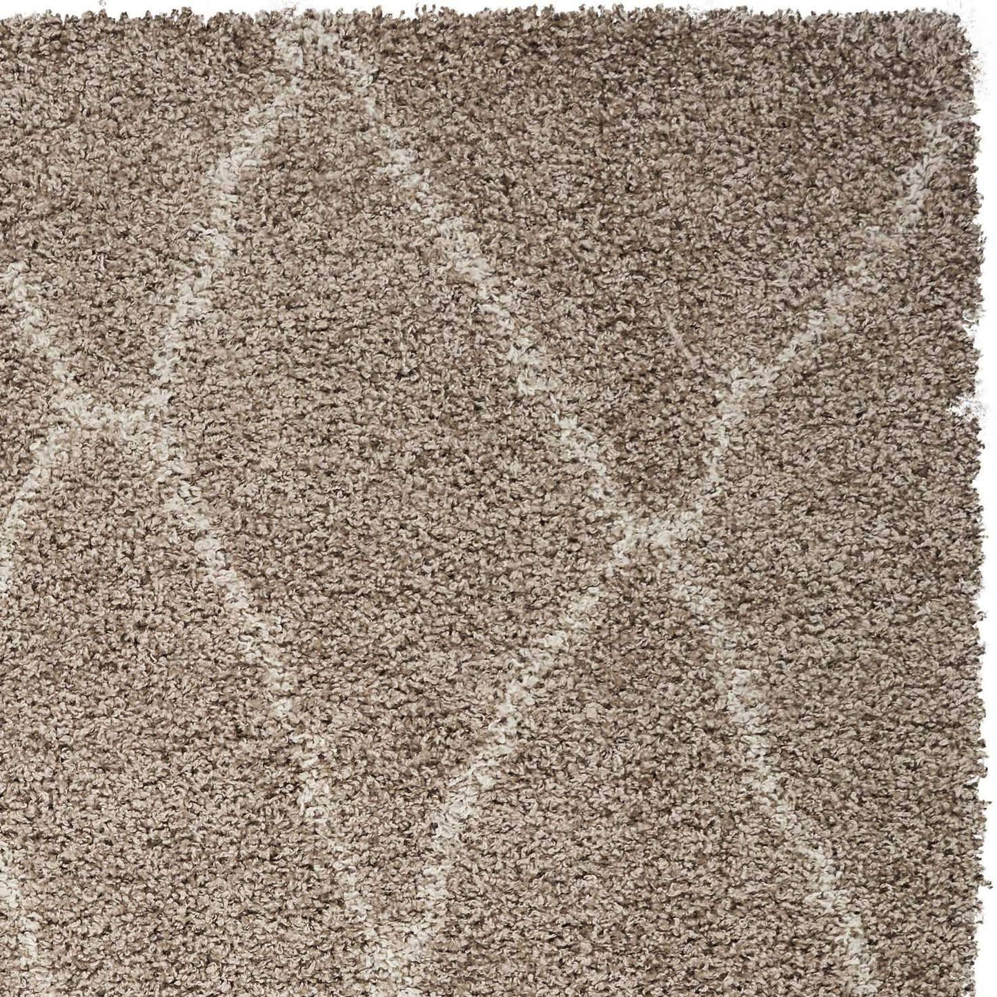 Sand Diamonds Design Shag Rug - 94" x 126"