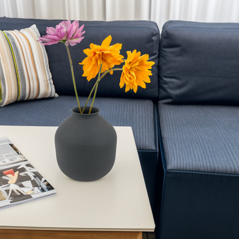 Matte Black or White Metal Vase: For Dried Flowers, Wedding Gifts, and Home Decor