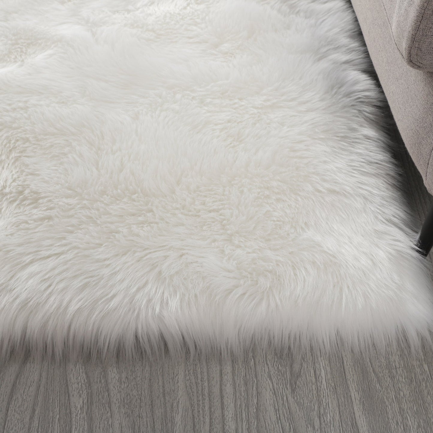 Ultra Soft Fluffy Faux Fur Area Rug - White - 3 Sizes