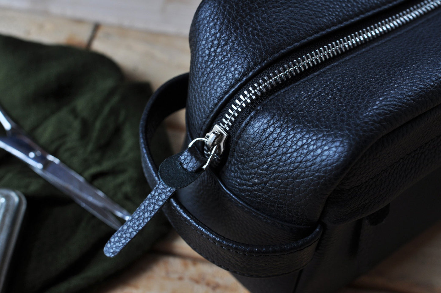 Leather Travel Toiletry Bag - Black