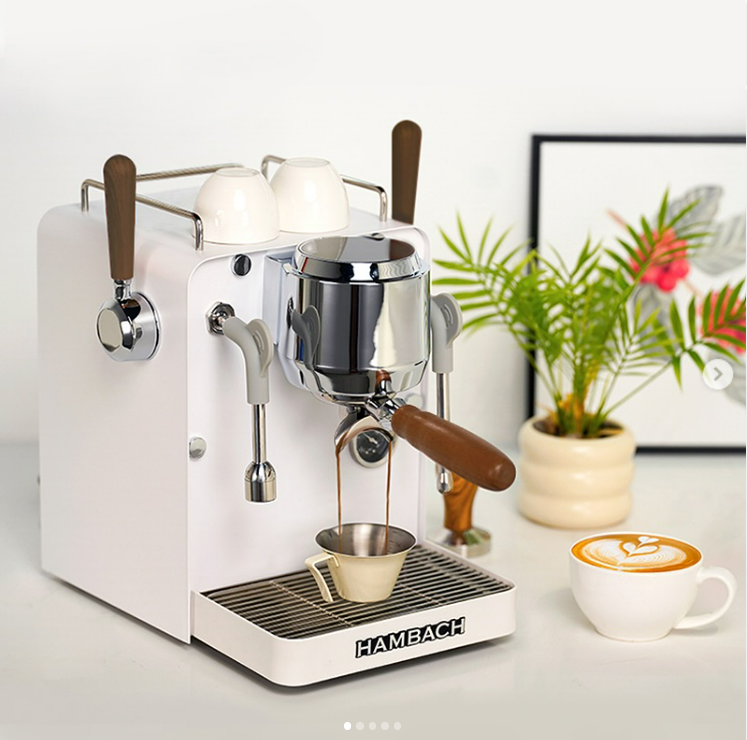 Hambach Lark 7101 Semi-Automatic Italian Espresso Machine