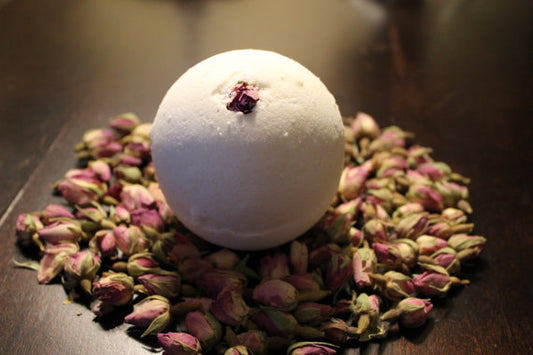 Goats Milk and Honey - Bath Bomb